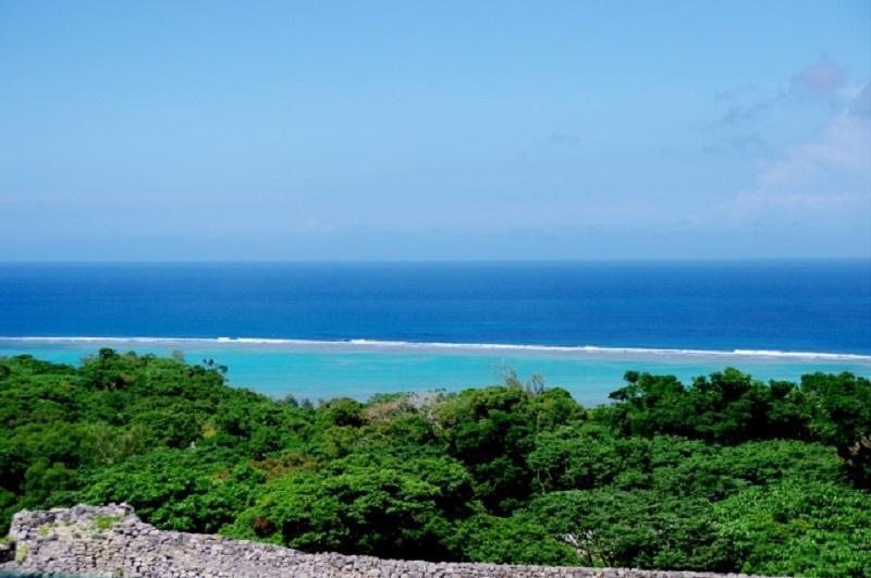 沖縄のきれいな海が一望！