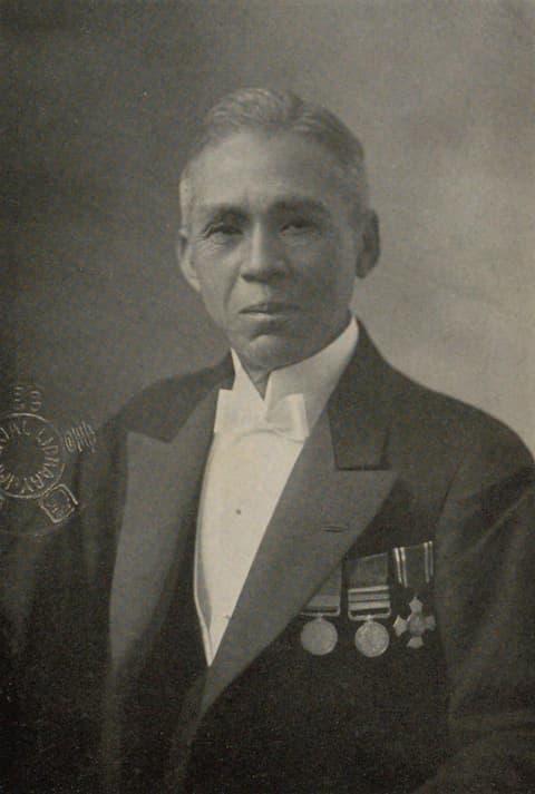 二代目・鈴木三郎助（出典：国立国会図書館HP 近代日本人の肖像）