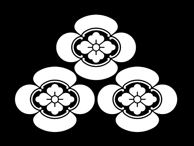 朝倉の家紋「三つ盛り木瓜」