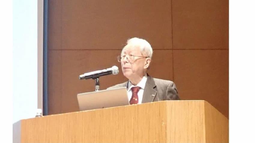 小和田静岡大学名誉教授による基調講演